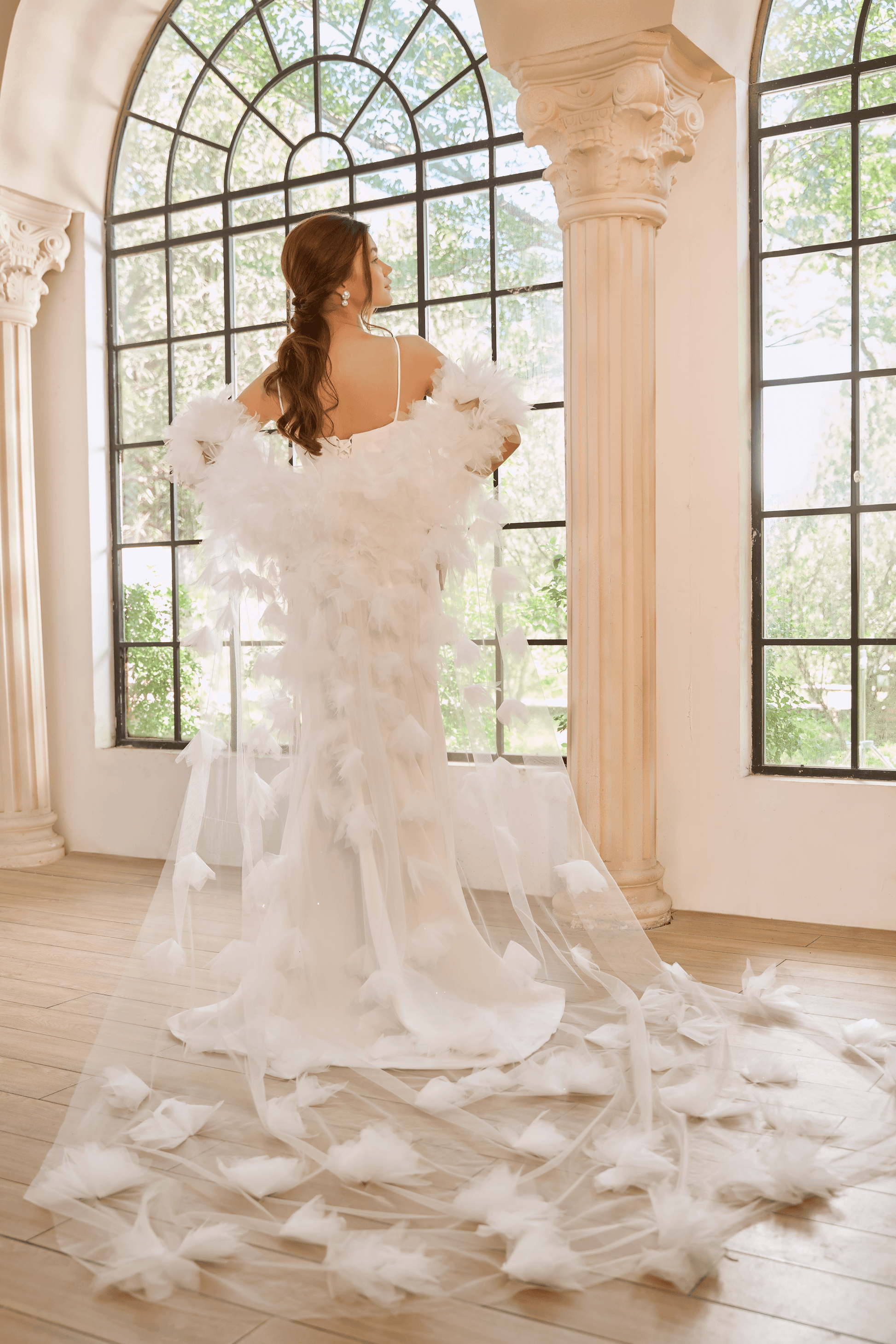 Latana - Dare and Dazzle