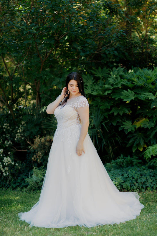 Open Back Wedding Dress | Sweetheart Neckline Dress | Dare and Dazzle