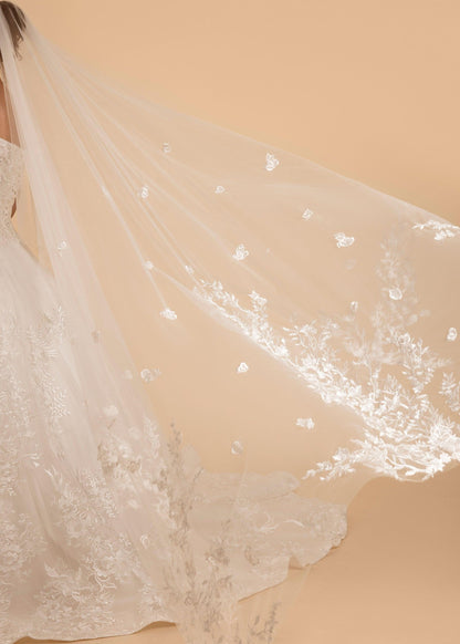 Chapel Length Veil | Chapel Length Wedding Veil | Dare and Dazzle