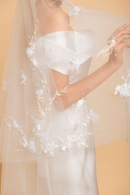Knee Length Veil | Knee Length Wedding Veil | Dare and Dazzle