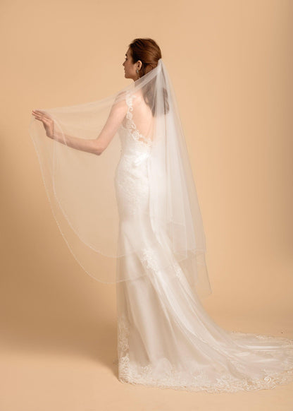 Pearl Wedding Veil | Short Wedding Veil | Dare and Dazzle