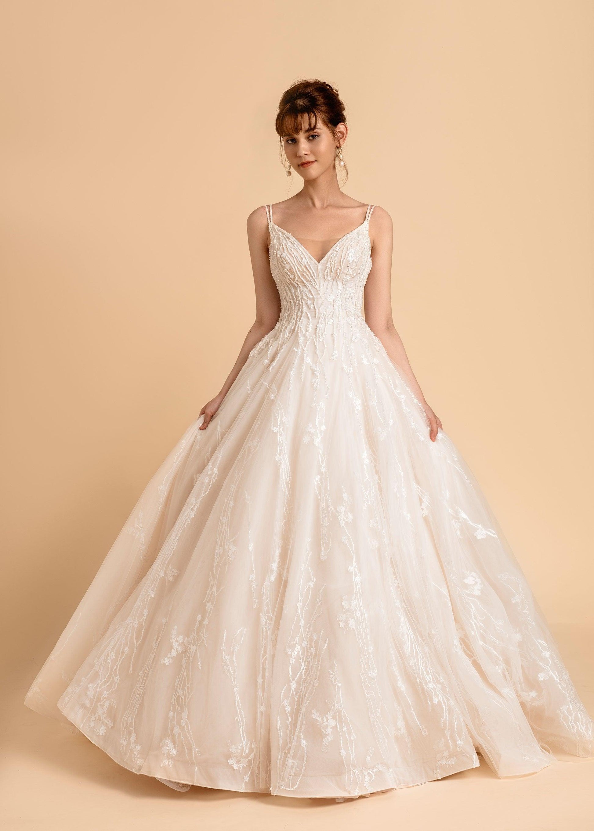 A Line Wedding Gown | A Line Silhouette Dress | Dare and Dazzle Ivory / 20 / Rent A Line Wedding Gown | A Line Silhouette Dress | Dare and Dazzle Ivory / 20 / Rent