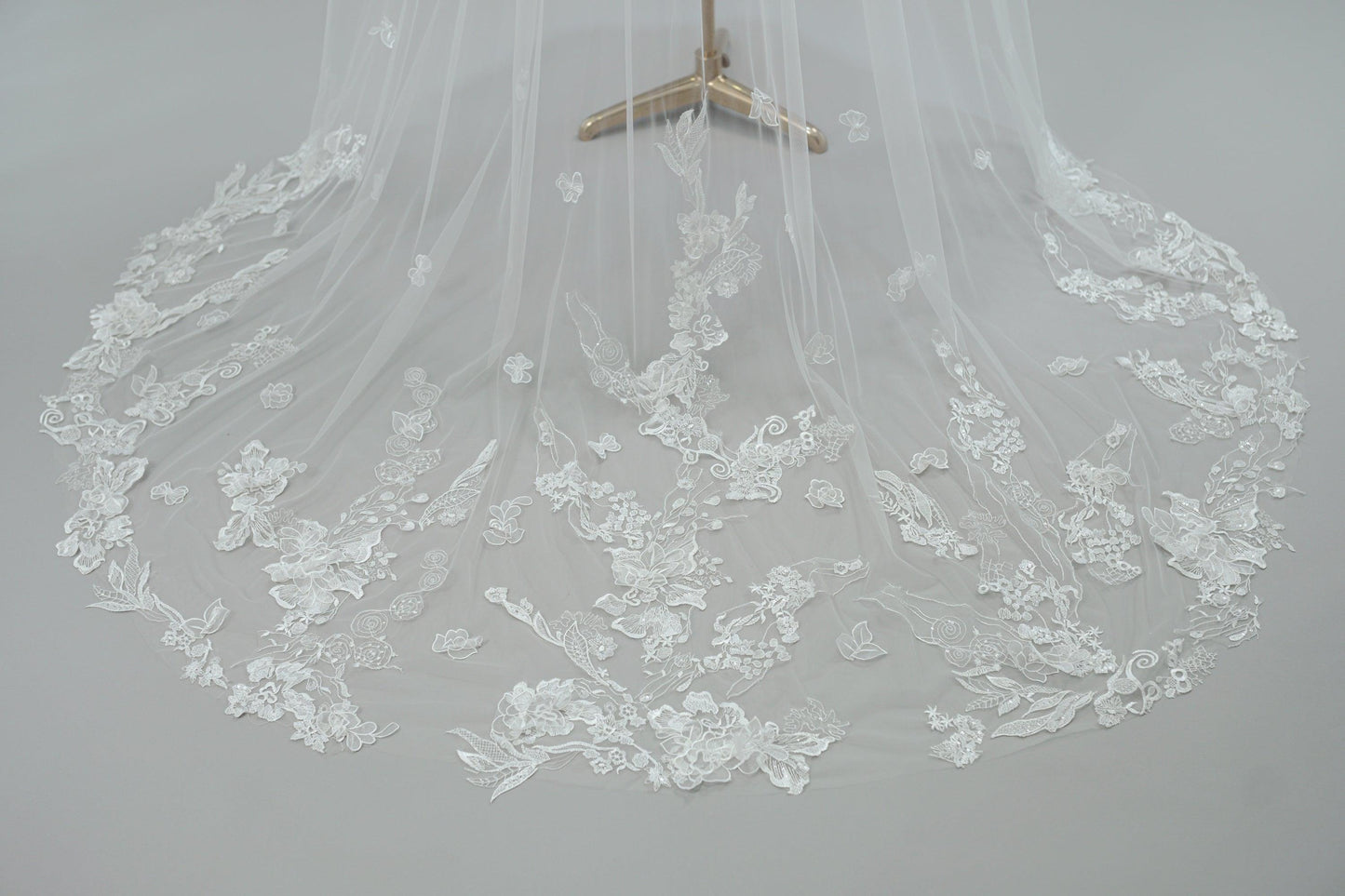 Chapel Length Wedding Veil | Dahlia Wedding Veil | Dare and Dazzle