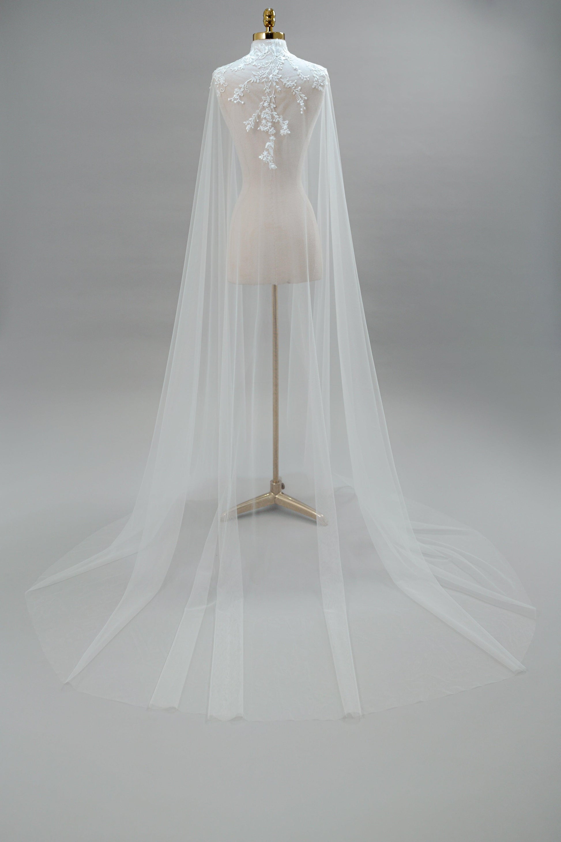 Round Neck Cape Veil | Wedding Cape Veil | Dare and Dazzle