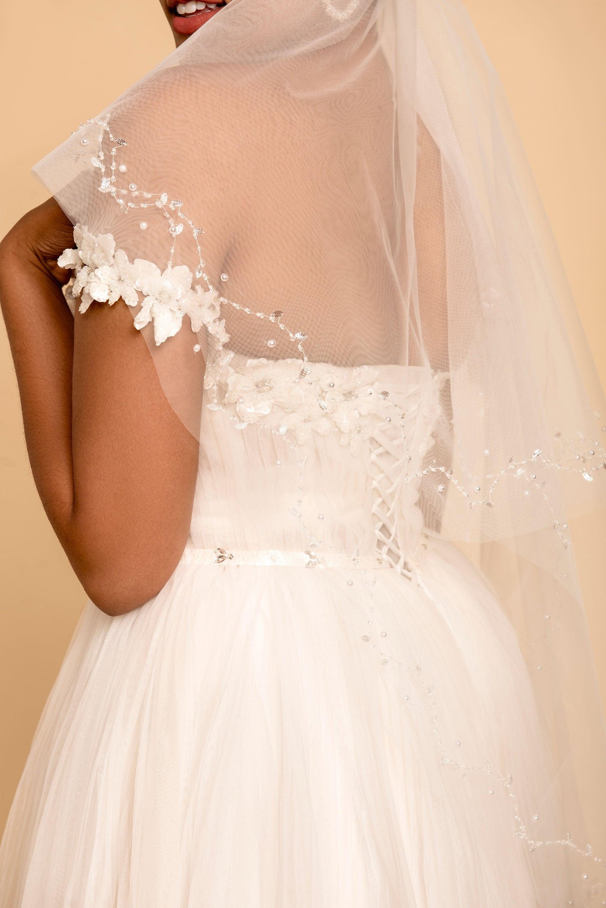 Fingertip Length Veil | Misa Veil | Dare and Dazzle