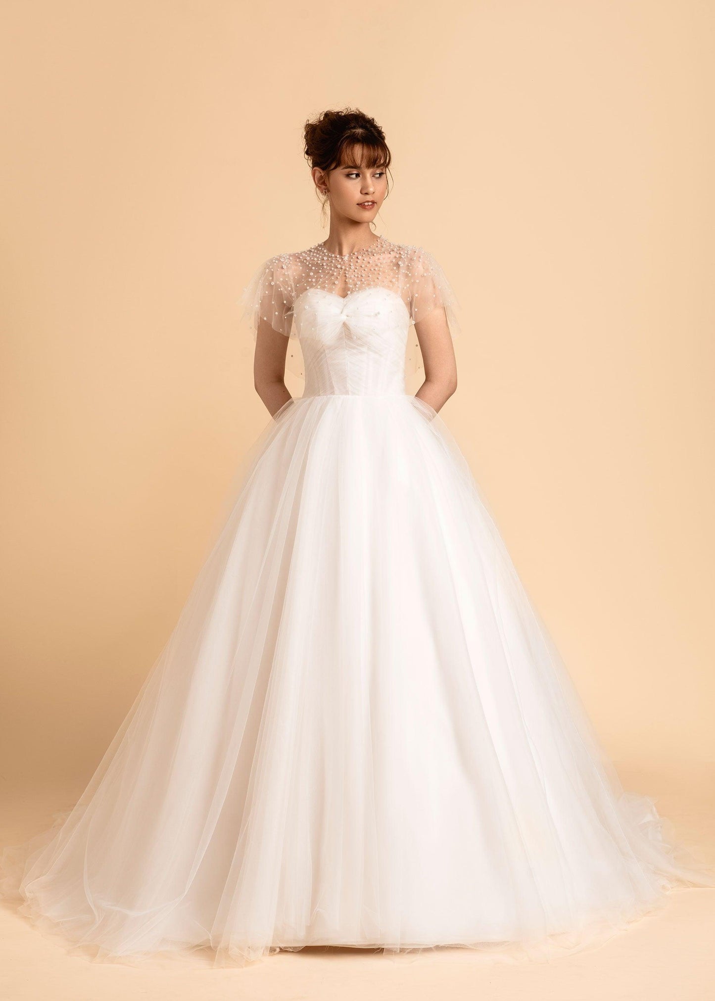 Sweetheart Neckline Wedding Dress | Dare and Dazzle
