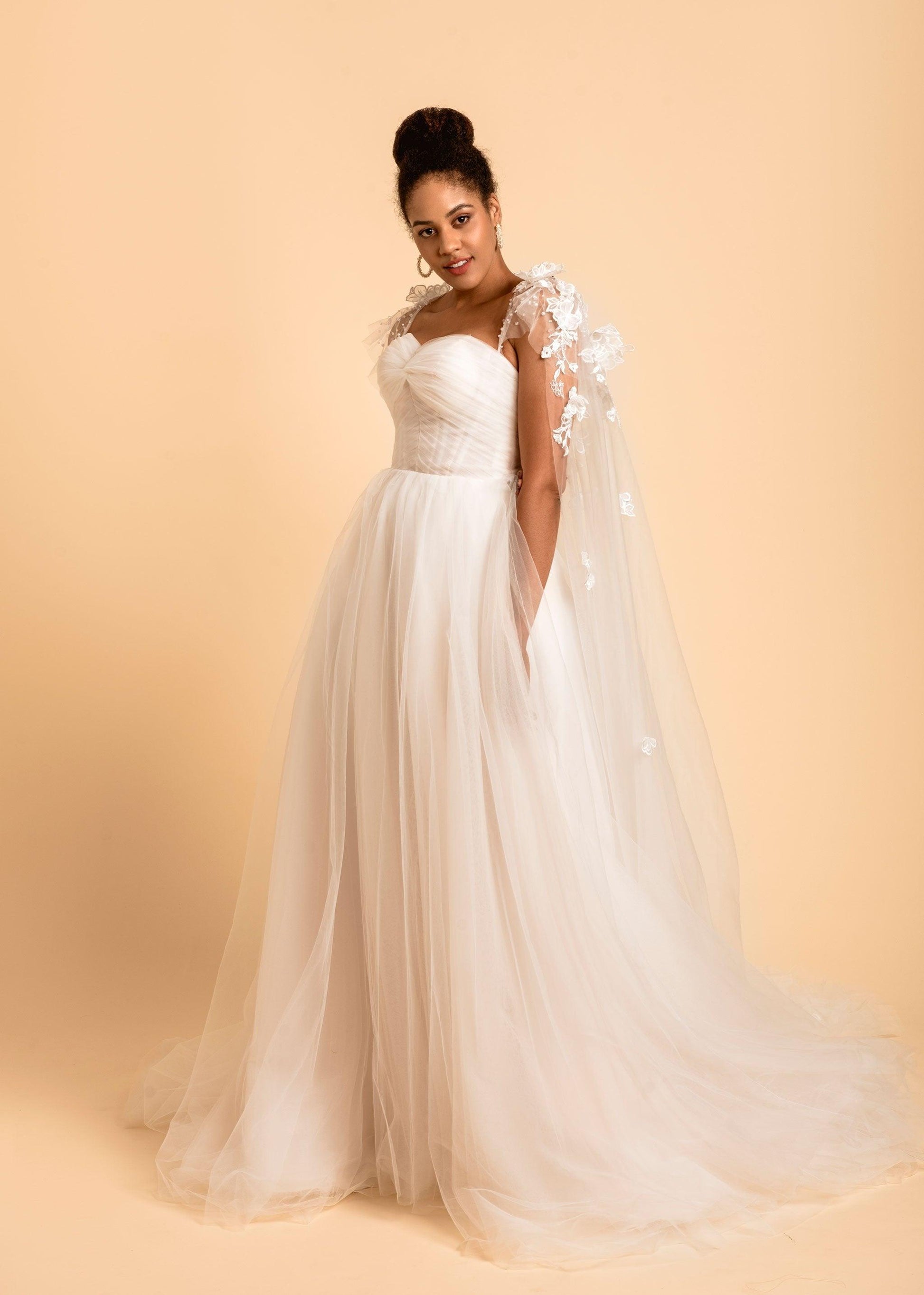 Sweetheart Neckline Wedding Dress | Dare and Dazzle