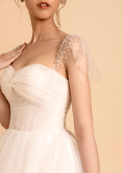 Sweetheart Neckline Wedding Dress | Dare and Dazzle