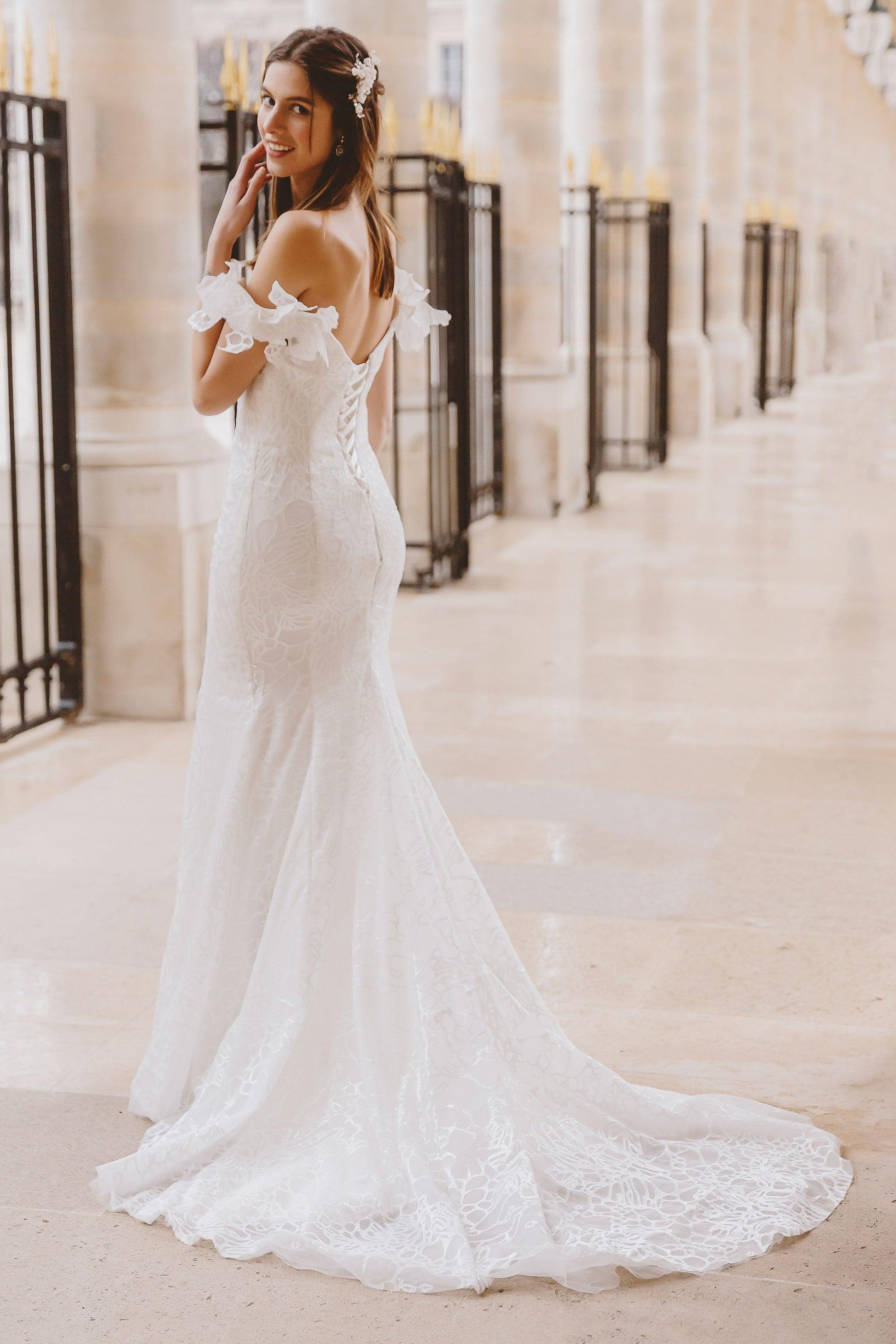 Mermaid Wedding Dress | Mermaid Silhouette Dress | Dare and Dazzle
